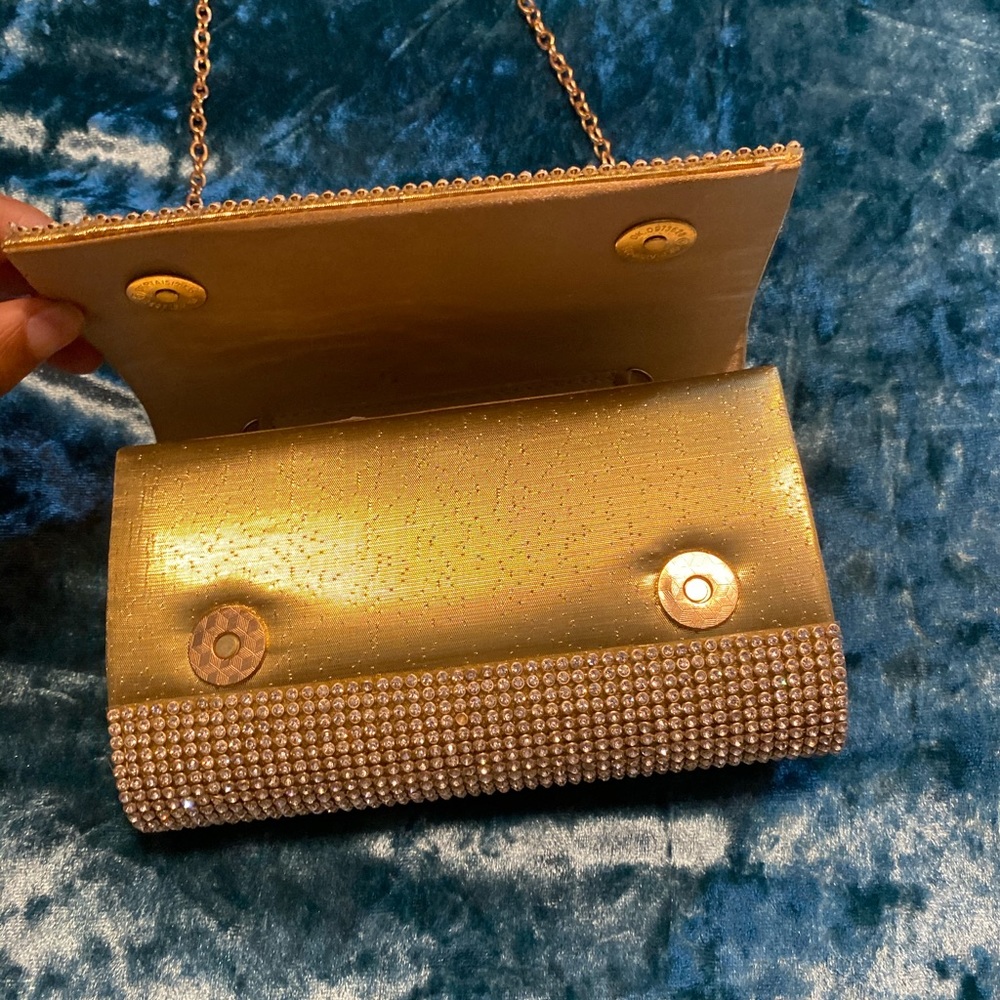 Gold Rhinestones Purse. - Picture 5 of 5